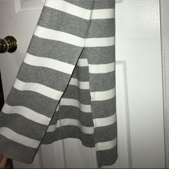 Long dress - Picture 2 of 3